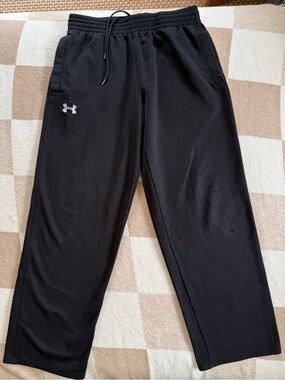 Under Armour Men’s Black Athletic Sweat Pants